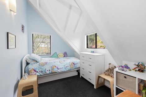 Photo of property in 117 Daffodil Street, Titirangi, Auckland, 0604