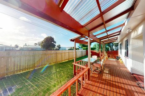 Photo of property in 41 Hood Street, Castlecliff, Whanganui, 4501