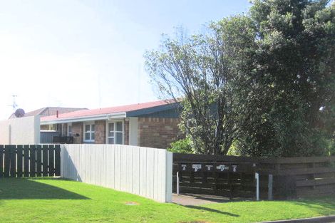 Photo of property in 2b Allison Avenue, Mount Maunganui, 3116