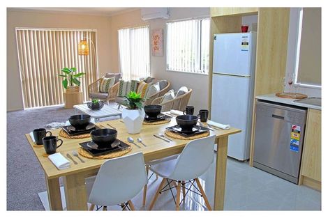 Photo of property in 57c Senator Drive, Manurewa, Auckland, 2105