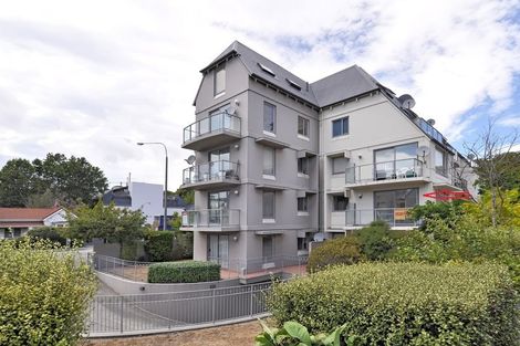 Photo of property in 9/245 Montreal Street, Christchurch Central, Christchurch, 8013