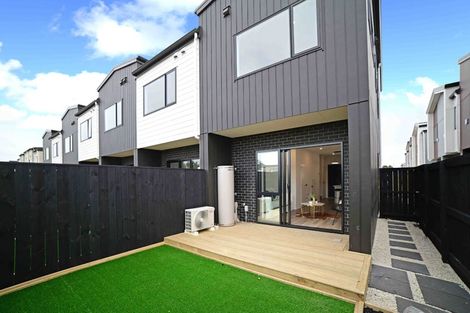 Photo of property in 25 Kiato Lane, Flat Bush, Auckland, 2019