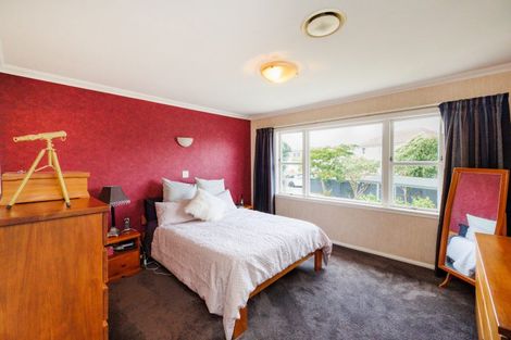 Photo of property in 50 Heretaunga Street, Palmerston North, 4414