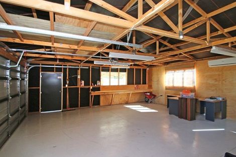 Photo of property in 133 Grant Road, Thorndon, Wellington, 6011