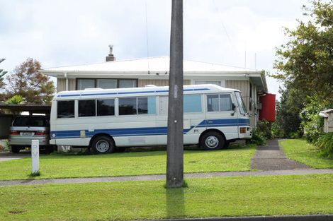 Photo of property in 1/15a Union Road, Howick, Auckland, 2014