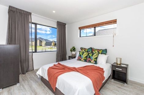 Photo of property in 4 Northmoor Boulevard, Rolleston, 7615