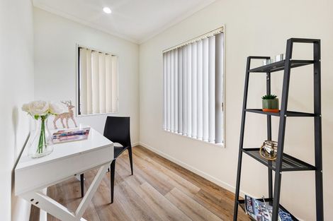 Photo of property in 3 Magnolia Place, Flat Bush, Auckland, 2016