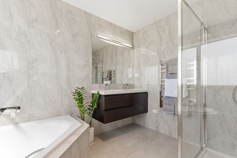Photo of property in 29 Discovery Drive, Gulf Harbour, Whangaparaoa, 0930