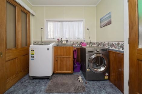 Photo of property in 255 Princes Street, Hawera, 4610