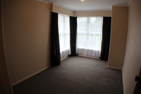 Photo of property in 32 Harris Street, Naenae, Lower Hutt, 5011