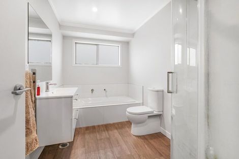 Photo of property in 18u4 Mahoe Street, Melville, Hamilton, 3206