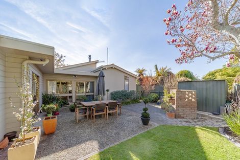 Photo of property in 13 Ngarimu Crescent, Taradale, Napier, 4112