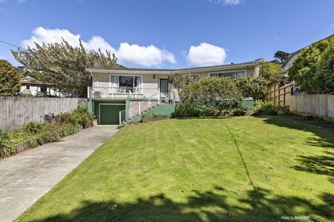 Photo of property in 145 Broderick Road, Johnsonville, Wellington, 6037
