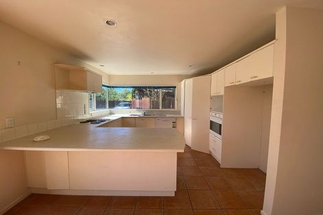 Photo of property in 4a Roche Avenue, Upper Riccarton, Christchurch, 8041