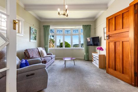 Photo of property in 42 Pembroke Road, Northland, Wellington, 6012