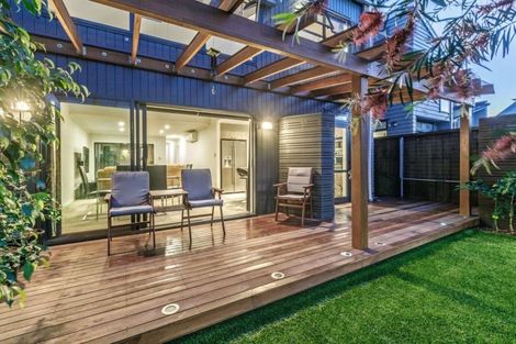 Photo of property in 28 Liquidambar Drive, Hobsonville, Auckland, 0616