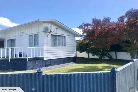 Photo of property in 71f2/ Gemstone Drive, Birchville, Upper Hutt, 5018