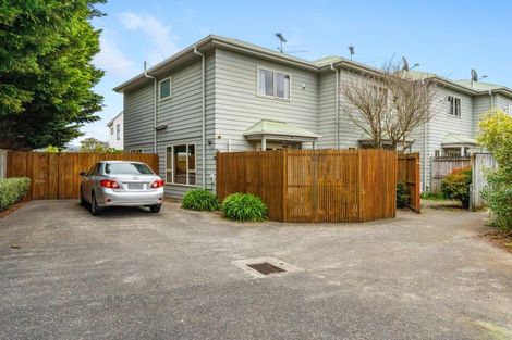 Photo of property in 8 Waldie Grove, Avalon, Lower Hutt, 5011