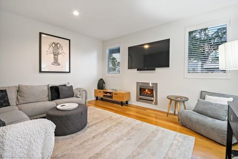 Photo of property in 39 Kittiwake Drive, Schnapper Rock, Auckland, 0632