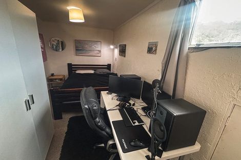 Photo of property in 15 Pembroke Road, Northland, Wellington, 6012