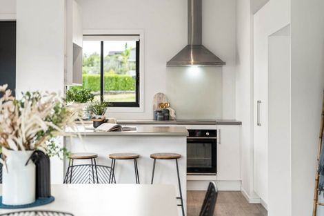 Photo of property in 48 Puhirake Crescent, Pyes Pa, Tauranga, 3112