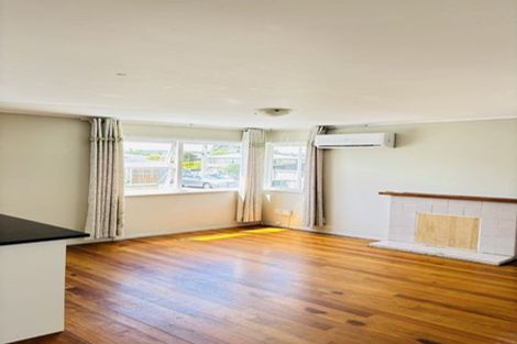 Photo of property in 33 Royston Street, Rosehill, Papakura, 2113