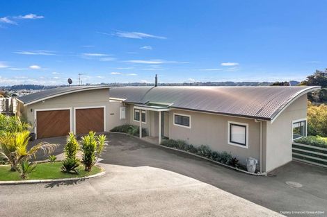 Photo of property in 1 Shakespeare Road, Bastia Hill, Whanganui, 4500