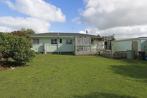Photo of property in 128 Waihi Road, Hawera, 4610