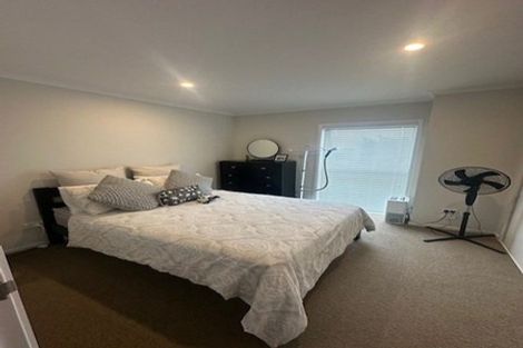 Photo of property in 13 Rangihina Road, Hobsonville, Auckland, 0616