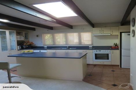 Photo of property in 102 Manly Street, Paraparaumu Beach, Paraparaumu, 5032