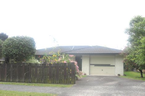 Photo of property in 2 Moehau Street, Te Puke, 3119