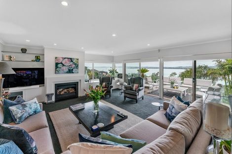 Photo of property in 191a Sandspit Road, Shelly Park, Auckland, 2014