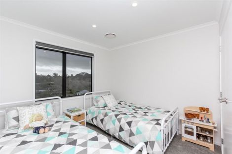 Photo of property in 17 Garrett Drive, Whalers Gate, New Plymouth, 4310