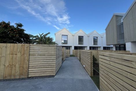 Photo of property in 12/39 Pakuranga Road, Pakuranga, 2010
