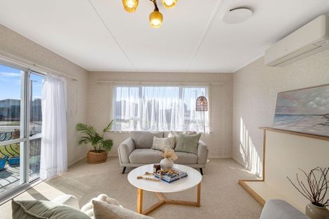 Photo of property in 201 Cornfoot Street, Castlecliff, Whanganui, 4501