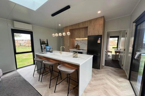 Photo of property in 668 Avonside Drive, Avonside, Christchurch, 8061