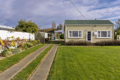 Photo of property in 9 Waimate Highway, Makikihi, Waimate, 7978