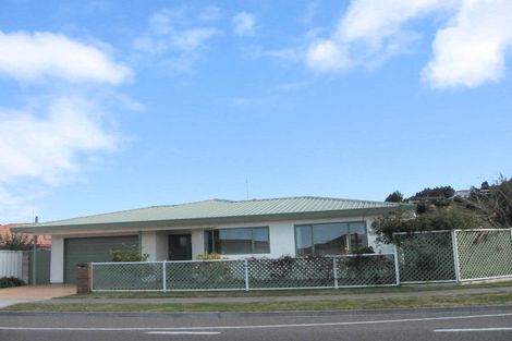 Photo of property in 94 Church Road, Taradale, Napier, 4112
