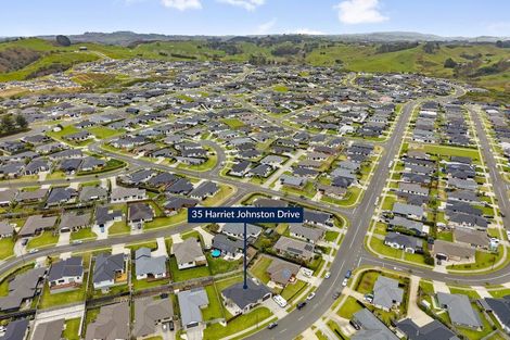 Photo of property in 35 Harriet Johnston Drive, Pokeno, 2402