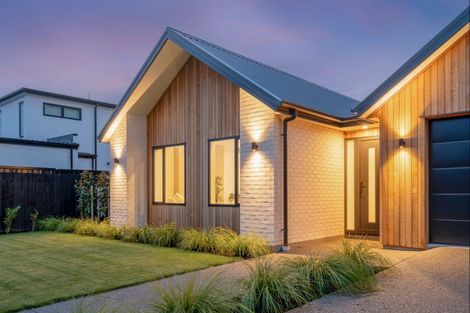 Photo of property in 54 Metehau Street, Marshland, Christchurch, 8083