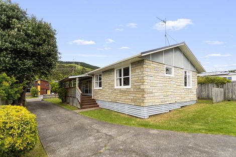 Photo of property in 86 Ruapehu Street, Paraparaumu, 5032