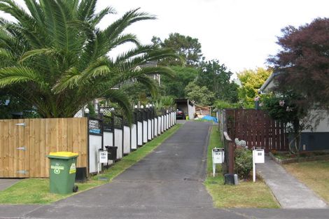Photo of property in 1/59 Hale Crescent, Bayview, Auckland, 0629