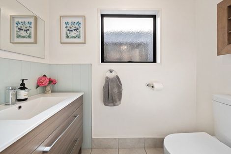 Photo of property in 20 Norrie Street, Te Puke, 3119