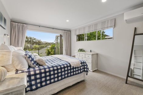 Photo of property in 31a Ocean View Road, Hatfields Beach, Orewa, 0931