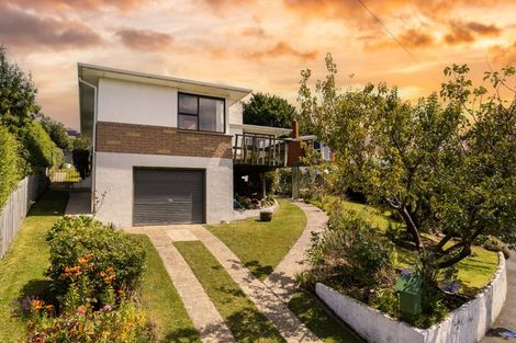 Photo of property in 12 Truby King Crescent, Liberton, Dunedin, 9010
