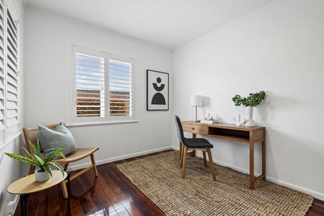 Photo of property in 22 Sydney Street, Hauraki, Auckland, 0622