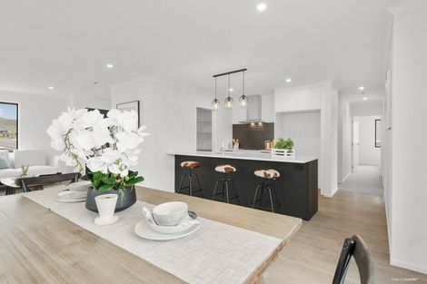 Photo of property in 11 Paul Way, Pokeno, 2402