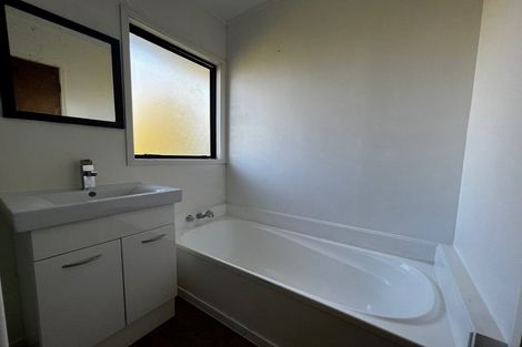 Photo of property in 119 Athena Drive, Totara Vale, Auckland, 0629