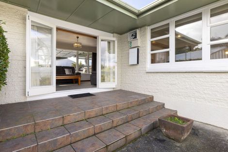 Photo of property in 261 Ngatai Road, Otumoetai, Tauranga, 3110