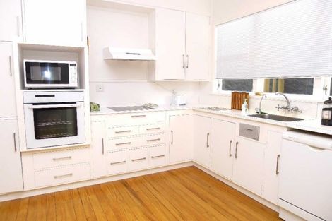 Photo of property in 14 Nathan Avenue, Paraparaumu Beach, Paraparaumu, 5032